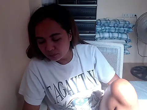 xTheLastVIRGINx online show from 02/19/26, 06:32