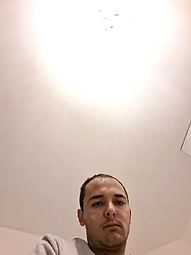 Vyrgin boy online show from 11/20/25, 08:48