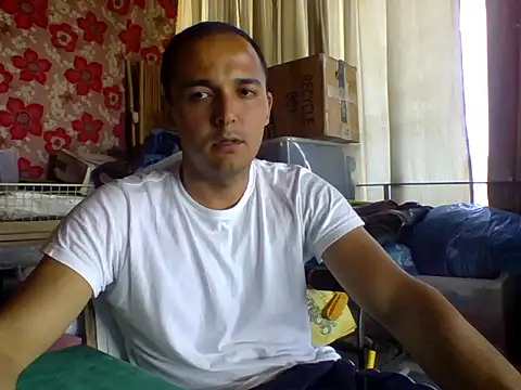 Vyrgin boy online show from 04/07/26, 02:30