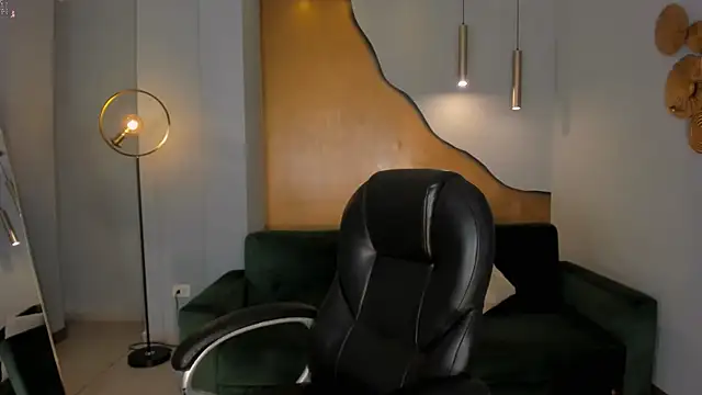 JuanitaClay online show from 10/05/25, 12:51