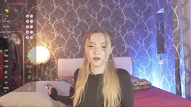 MiaMiaMeow online show from 02/28/26, 12:49