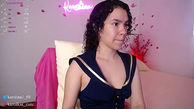 Snapshot of Karolina_1 chatting on 02/07/25, 02:37 Karolina 1 online show from 02/07/25, 02:37