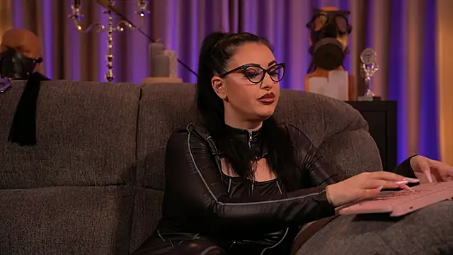 kelly kent online show from 03/17/25, 12:10