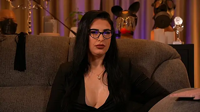 kelly kent online show from 10/31/25, 11:00