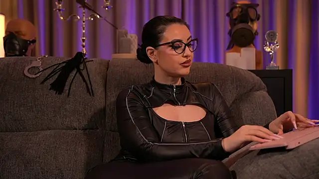 kelly kent online show from 03/09/25, 06:28