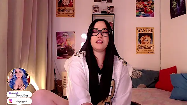 Snapshot of Emmy_Ruiz chatting on 09/20/25, 02:05 Emmy Ruiz online show from 09/20/25, 02:05