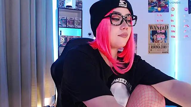 Emmy Ruiz online show from 04/19/26, 02:23