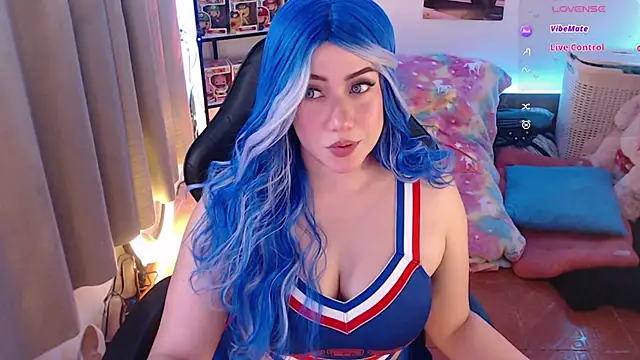 Emmy Ruiz online show from 04/10/26, 02:07