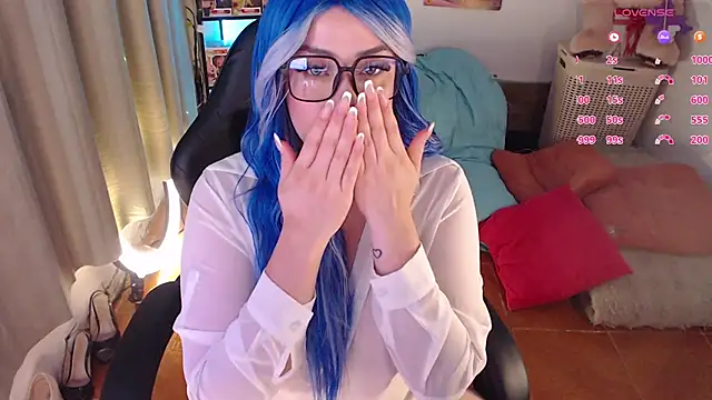 Emmy Ruiz online show from 03/07/26, 03:13