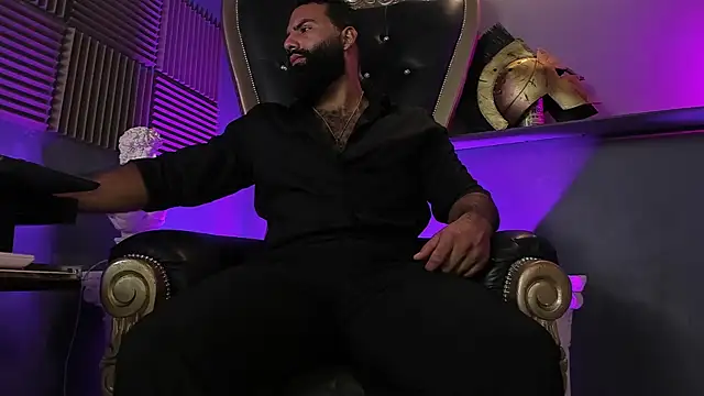 Snapshot of BeardAndrew chatting on 11/02/25, 03:00 BeardAndrew online show from 11/02/25, 03:00