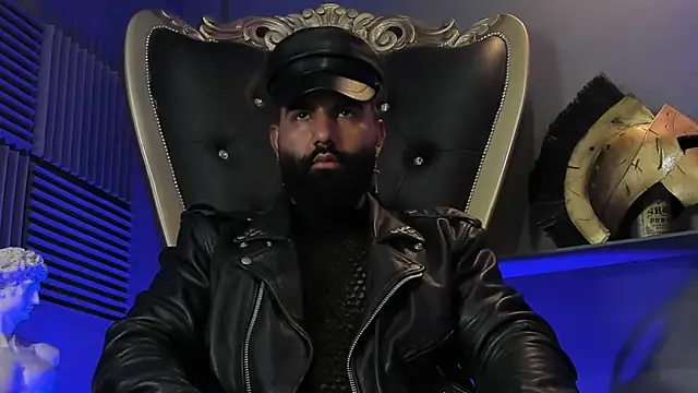 Snapshot of BeardAndrew chatting on 11/27/25, 11:32 BeardAndrew online show from 11/27/25, 11:32