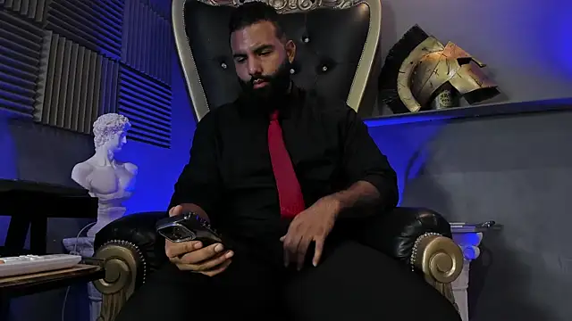 Snapshot of BeardAndrew chatting on 11/26/25, 10:26 BeardAndrew online show from 11/26/25, 10:26