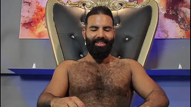 Snapshot of BeardAndrew chatting on 03/12/25, 07:57 BeardAndrew online show from 03/12/25, 07:57