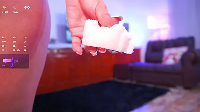 lara giraldo online show from 11/27/25, 12:55