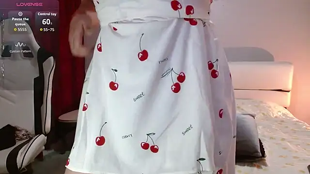 Freyja soh online show from 12/02/25, 09:38