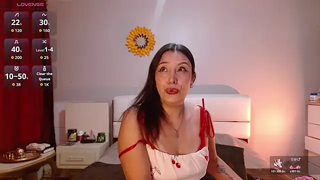 Freyja soh online show from 03/08/26, 08:01