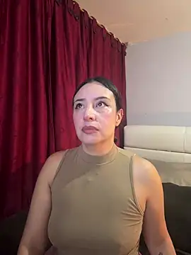 Freyja soh online show from 05/12/26, 02:45