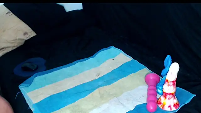 0anal21 online show from 05/17/26, 05:24