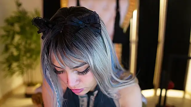 Scarlett collins02 online show from 10/20/25, 01:07