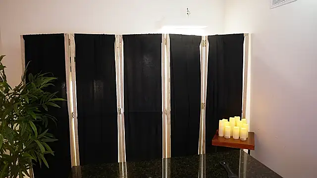 Scarlett collins02 online show from 12/22/25, 03:17