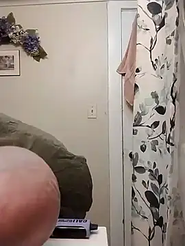 ShaneJames11 online show from 12/25/24, 06:20