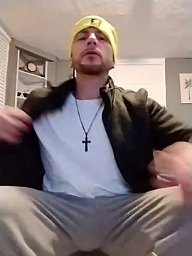 ShaneJames11 online show from 12/03/24, 06:43