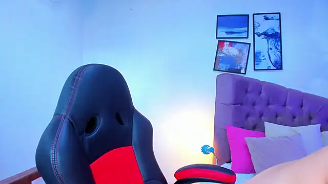 Snapshot of Gretta_Queen chatting on 11/07/25, 07:07 Gretta Queen online show from 11/07/25, 07:07