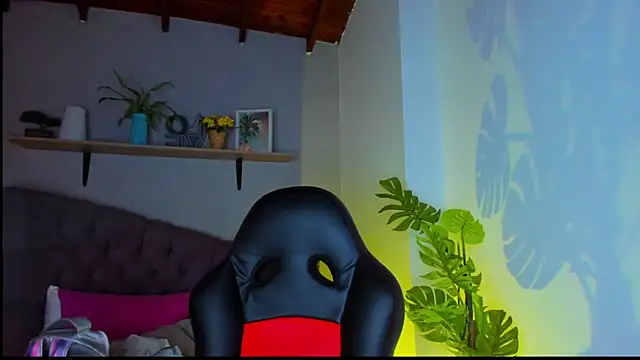 Gretta Queen online show from 04/21/26, 05:52