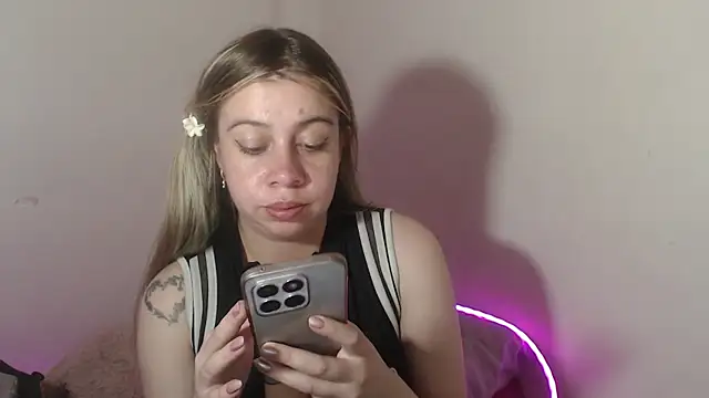 SweetSofty online show from 11/16/25, 06:18