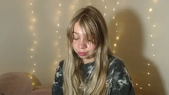 SweetSofty online show from 03/18/26, 10:21