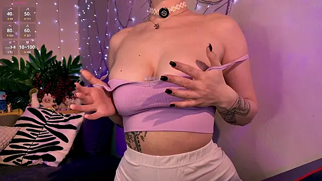 xwiuiwx online show from 03/27/26, 03:02