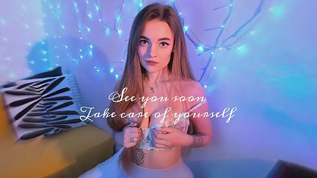 xwiuiwx online show from 02/17/25, 07:44