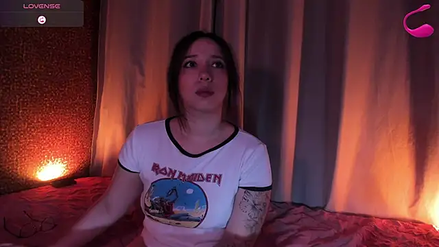Apartment28 online show from 05/17/26, 05:18
