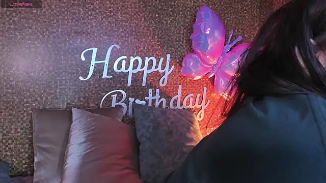 Apartment28 online show from 06/25/26, 02:20