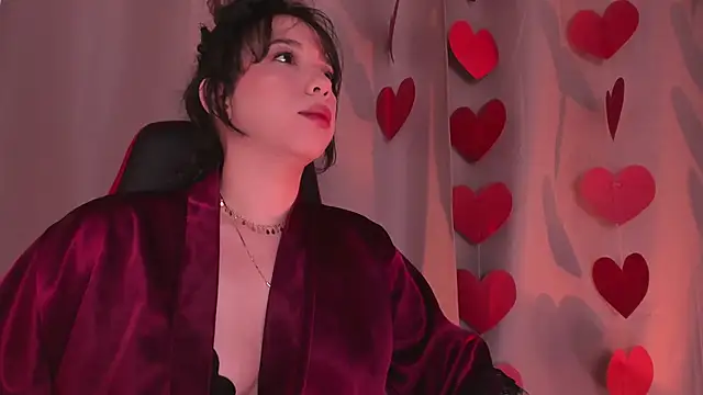Apartment28 online show from 02/11/25, 02:46