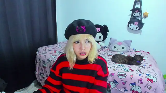 Akane-Mou online show from 10/25/25, 02:44