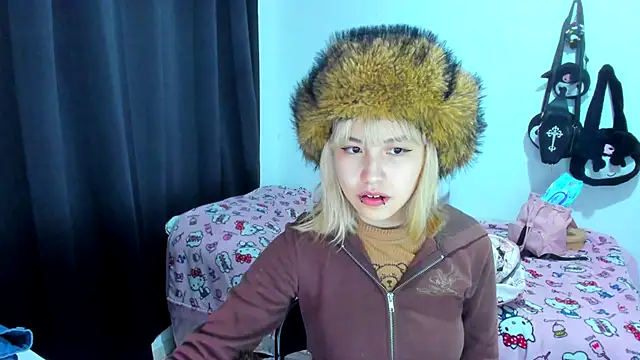 Akane-Mou online show from 11/25/25, 01:28