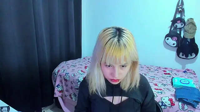 Akane-Mou online show from 11/30/25, 03:18