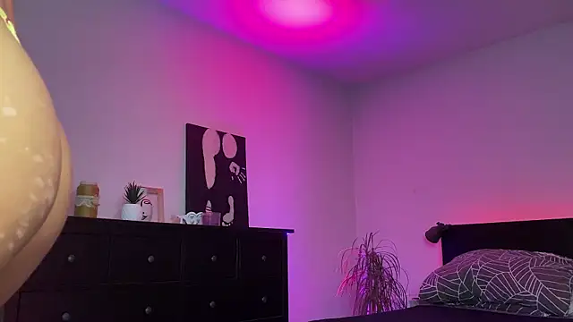 spottyyy online show from 10/21/25, 07:35