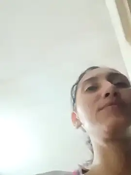valeriaswang Lucas online show from 09/17/25, 10:56