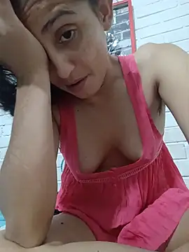 valeriaswang Lucas online show from 01/11/26, 09:44