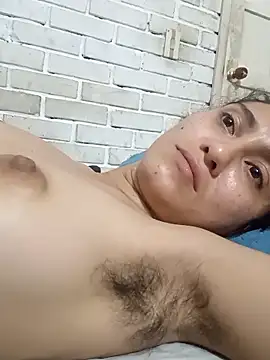 valeriaswang Lucas online show from 04/10/26, 10:39