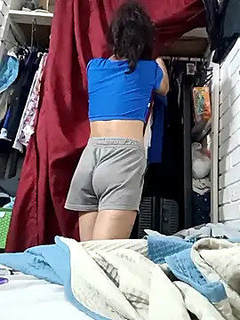 valeriaswang Lucas online show from 03/22/26, 02:59