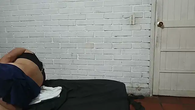 valeriaswang Lucas online show from 10/29/25, 03:33