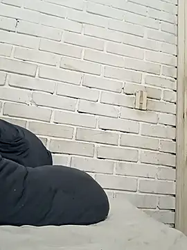 valeriaswang Lucas online show from 11/14/25, 03:32