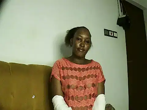 stargirl199 online show from 11/04/25, 02:15