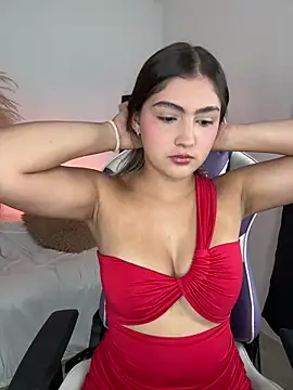 sofia henaok online show from 12/04/25, 07:35