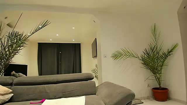 MissPanthera online show from 02/26/25, 02:16