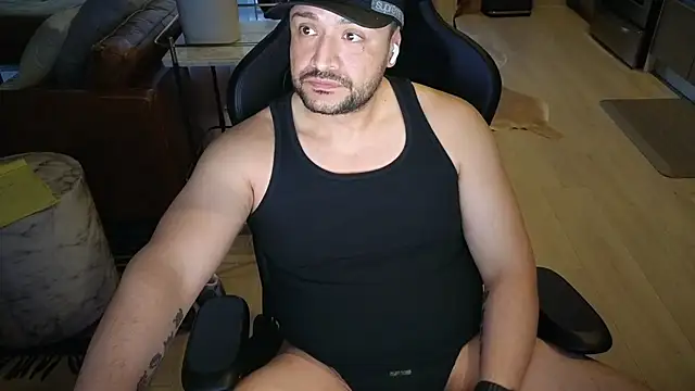 HungandThickLatin online show from 01/10/26, 12:50