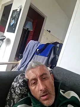 cuci45 online show from 04/10/26, 12:45